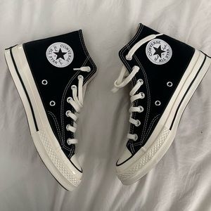Black high top converse 7.5